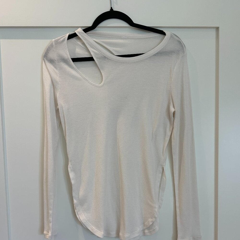 ALO YOGA CUT OUT RIBBED PEAK LONG SLEEVE TOP SZ. S